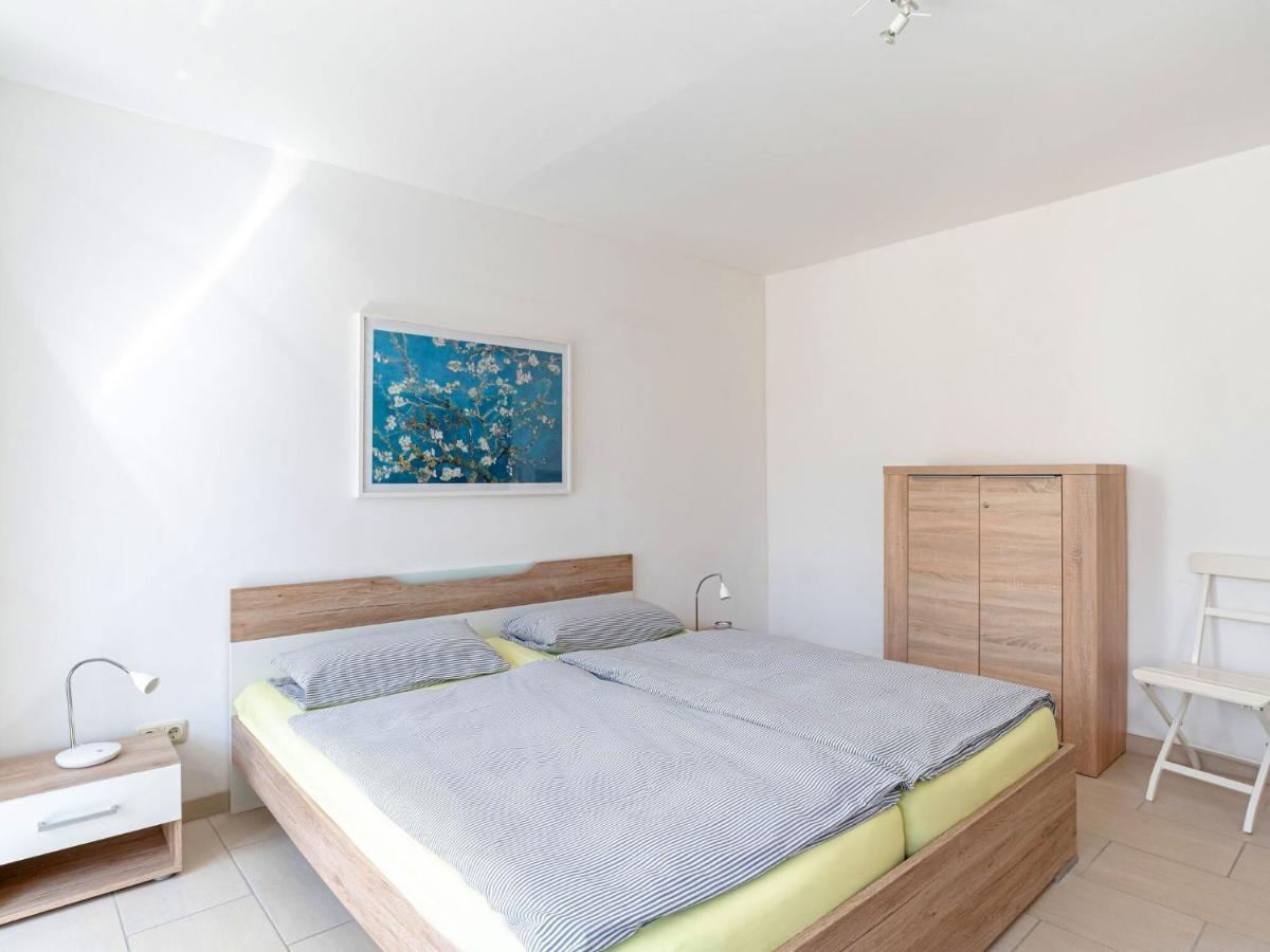 Flat In Eutin On The Kleiner Eutiner See Lake Exteriör bild